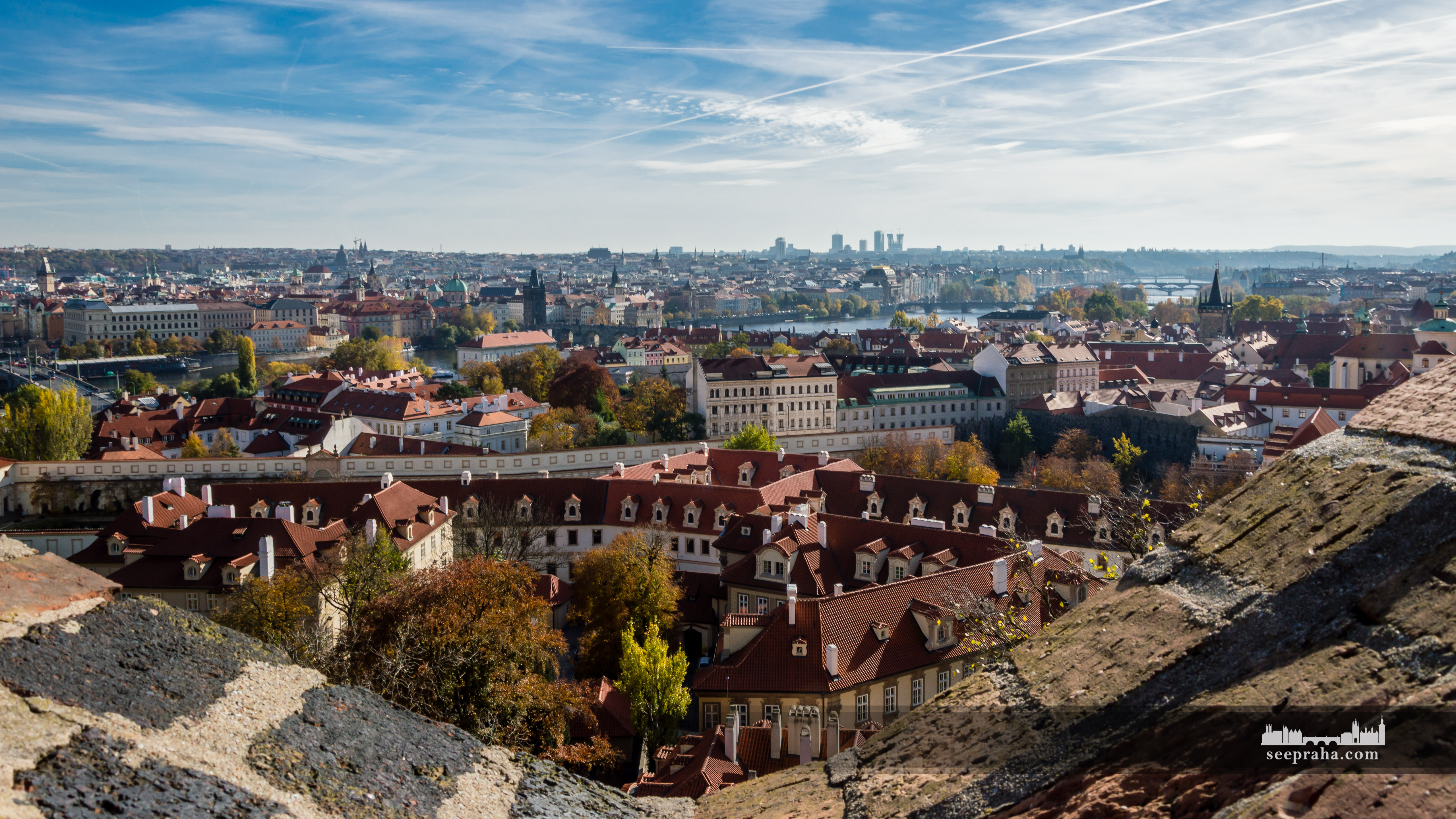 Výhled na město z pevnosti Vyšehrad, Praha, Česko