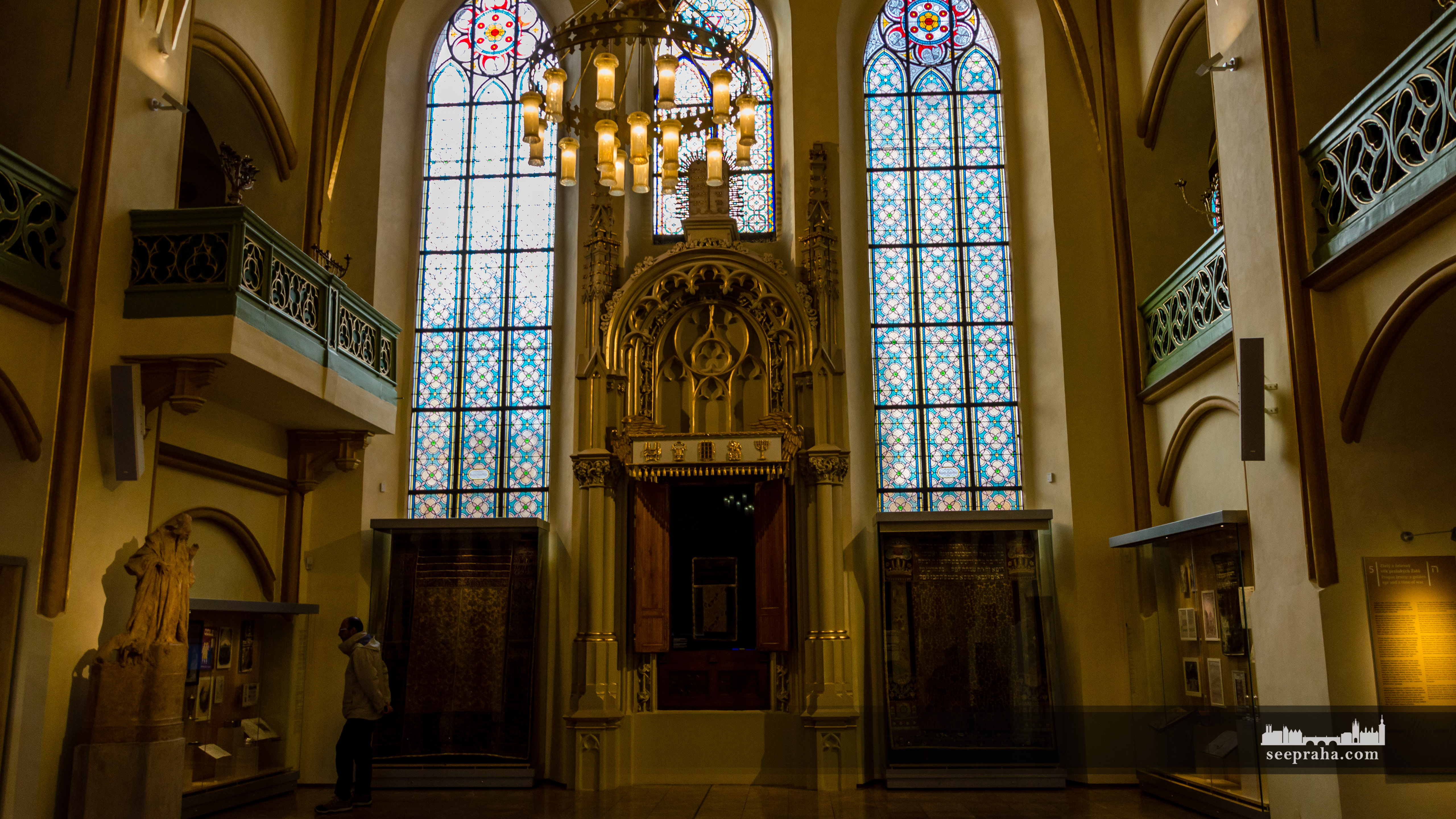 Interiér Maiselovy synagogy, Praha, Česko