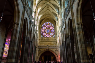 Die Innenansicht der Heiligen Witt-Kathedrale, Prag, Tschechien