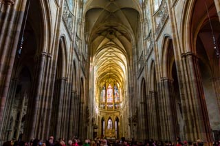 Interiorul Catedralei Sf. Vitus, Praga, Cehia