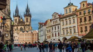 Piața din orașul vechi, Praga, Cehia