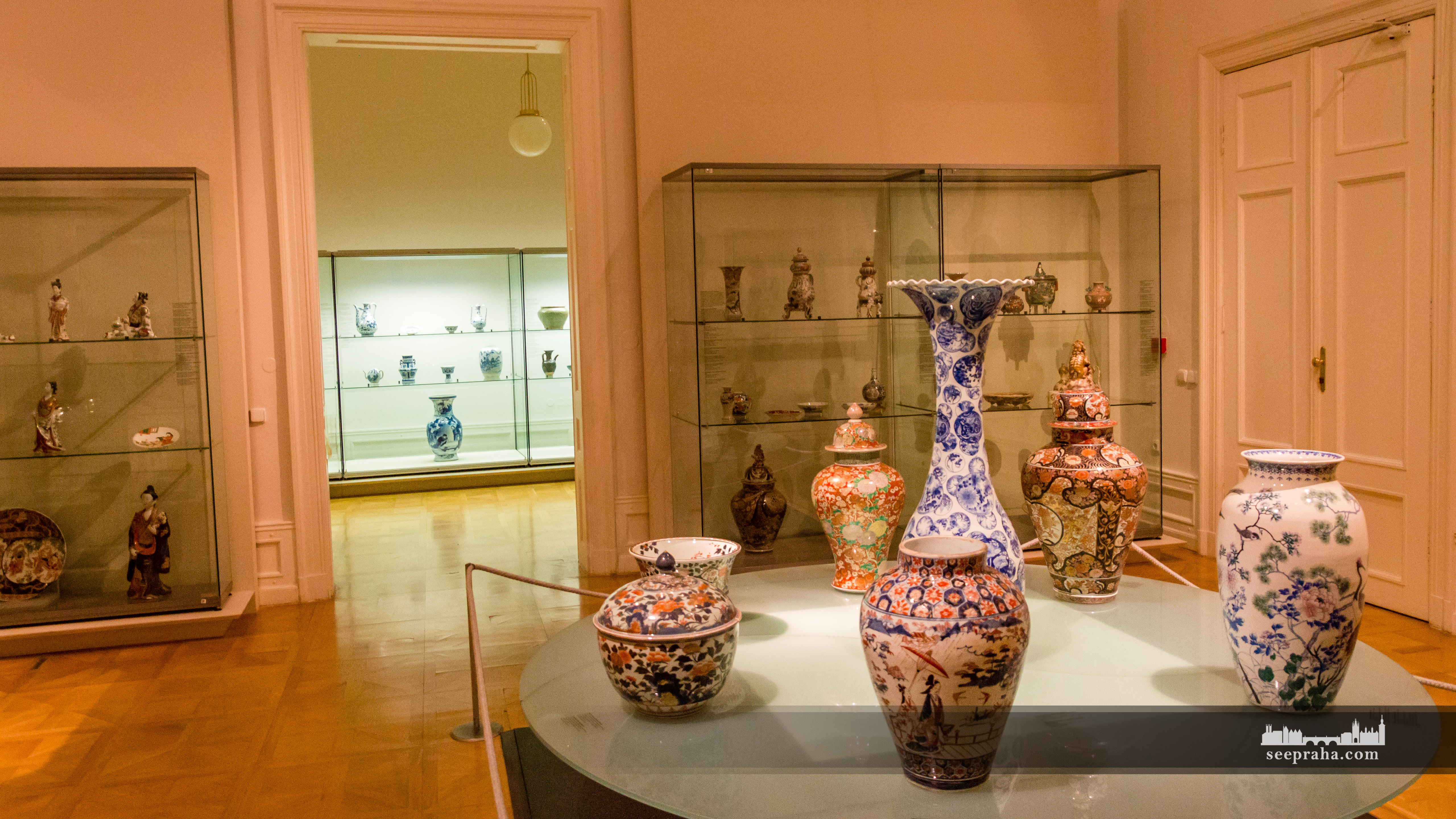 Die Vasen in der nationalen Galerie, Prag, Tschechien